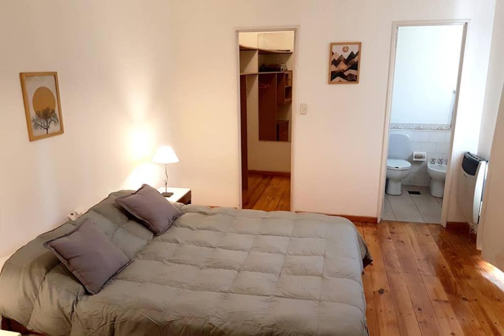 Holiday home Big Beautiful House With Garden In 5ta Seccion Neighbourhood Mendoza